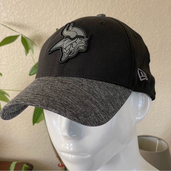 New Era Other - New Era 39Thirty Grey Minnesota Vikings Baseball Cap Hat